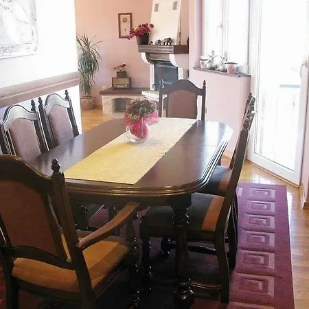 Apartmani Ive Appartement *