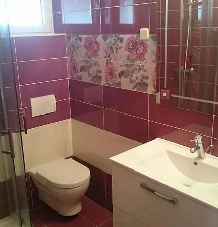 Apartmani Ive Sukošan